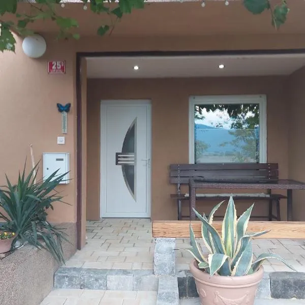 Bobnarica, hotell sihtkohas Grahovo