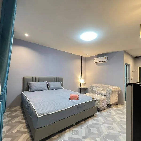 Feel good at Nangrong, hotel u gradu 'Ban Nong Samet'