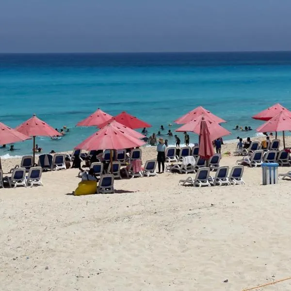 Porto Matrouh unique Chalet, hotel a Marsa Matruh