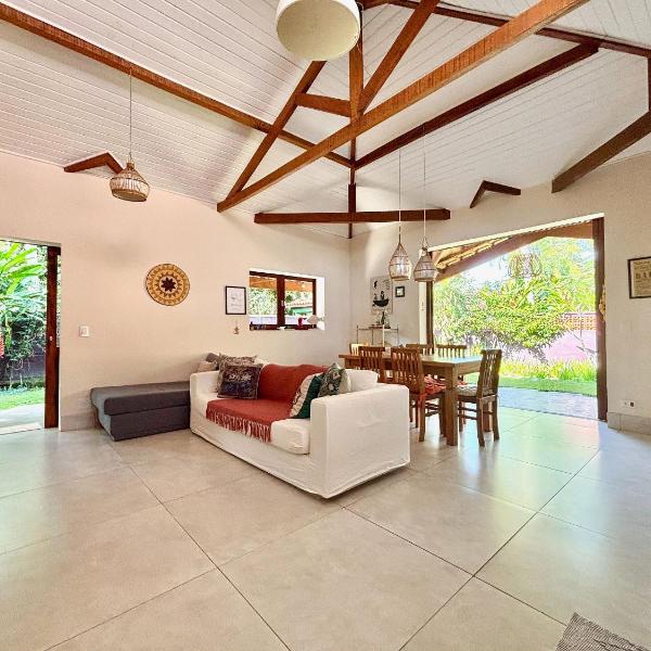 Linda Casa Ressaca 3 quartos c/ piscina