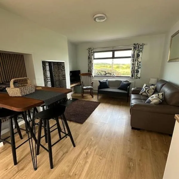 Convenient North Coast Home, hotel in Cloyfin