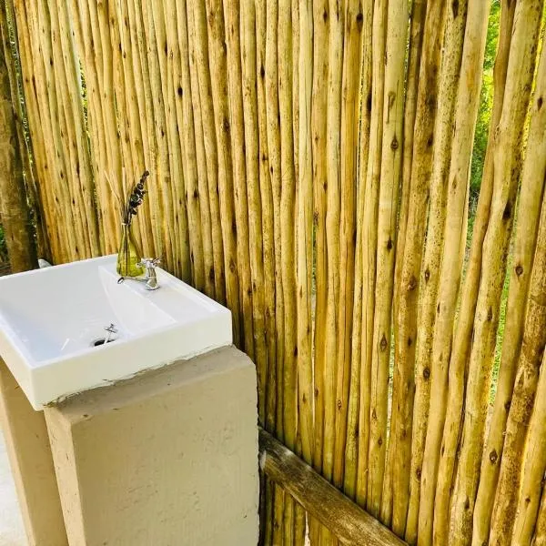 Elephant Corridor Lodge, hotel a Hluhluwe