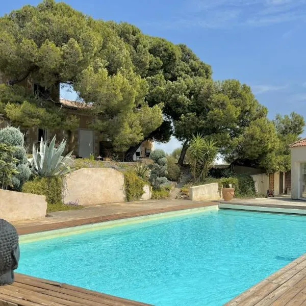 Domaine Ô Lingot d'Oc, hotel v destinaci Roubia