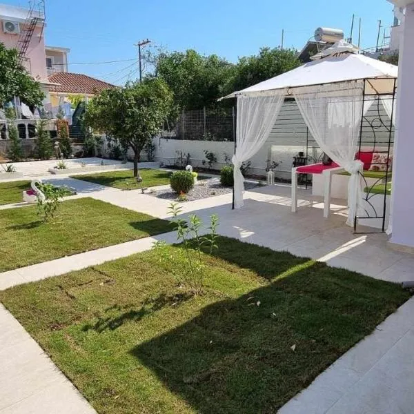 Fiore , 200m from central square, hotel in Argostoli
