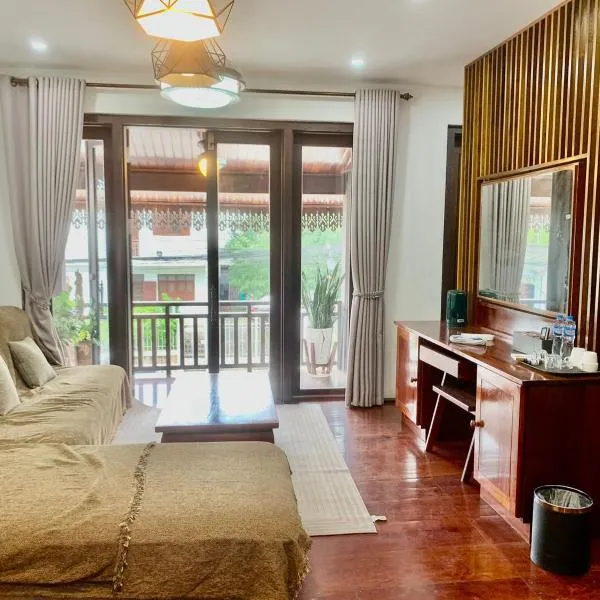 Happy hour boutiquehotel, hotel v destinaci Luang Prabang