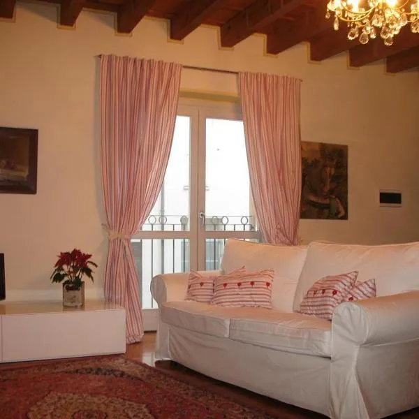 B&B A Casa Di Andrea, hotel v destinácii Mantova