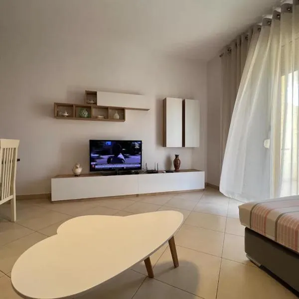 Roan's Apartment、ヴロラのホテル