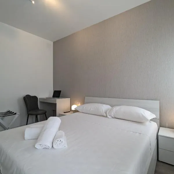 Catullo Stay Near The Airport, hotel di Caselle