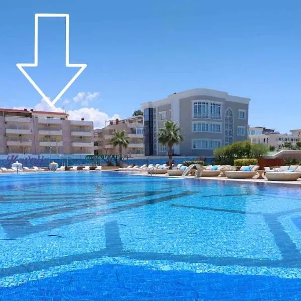 Viesnīca Golem Apartment Vela beachfront private terrace pilsētā Golema