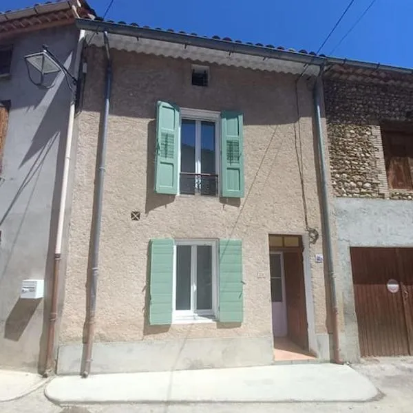 Agréable maison en Provence, hotel em Allemagne-en-Provence