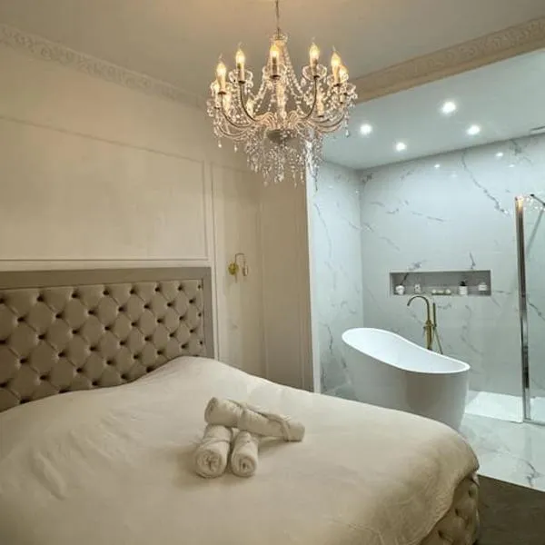 La Suite Haussmannienne, khách sạn ở Mitry-Mory