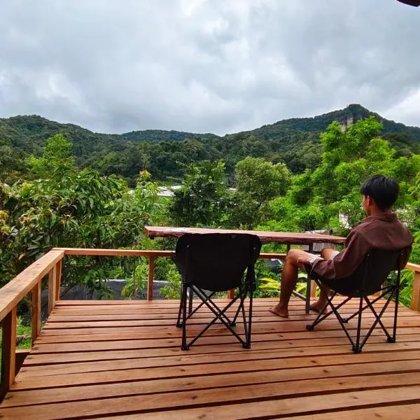 Rimna Banpark 3 รินาบ้านพัก 3, hotel in Ban Sop Mae Klang
