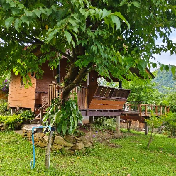 Rimna Banpark 2 ริมนาบ้านพัก2, hotel in Ban Sop Mae Klang
