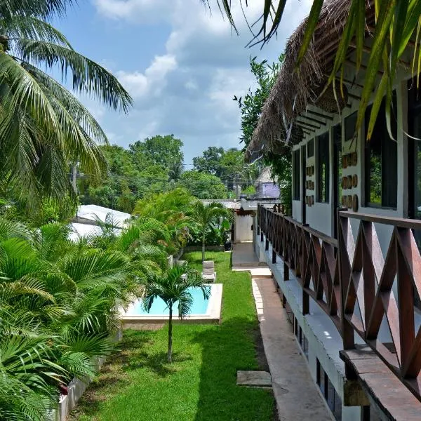 Casa Delia Hotel Downtown, hotel v destinaci Bacalar