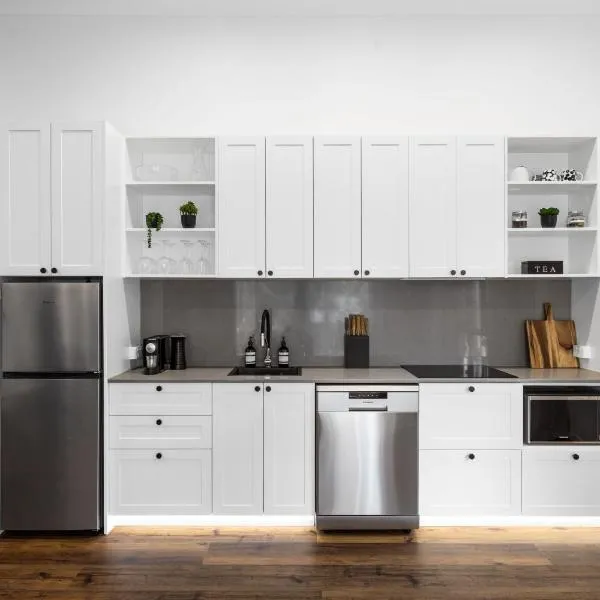 스프링브룩에 위치한 호텔 Rainforest Luxurious Oasis 1BR Villa Free Wi-Fi