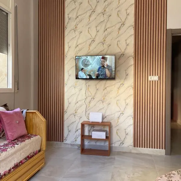 Al Hoceima Appartement Wifi, ξενοδοχείο σε Αλ Χοσέιμα