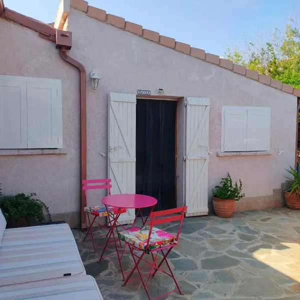 Casa Davia. Studio indépendant meublé., hotel in Furiani