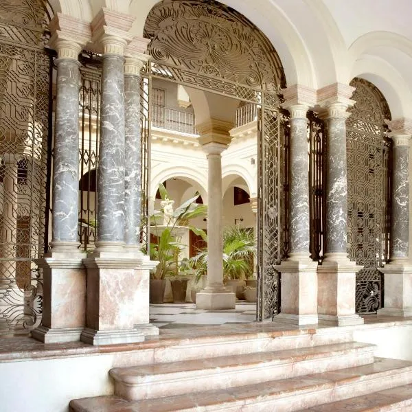 CoolRooms Palacio Villapanés 5 GL, hotel v destinaci Seville