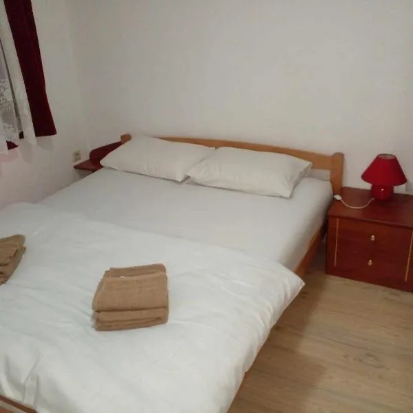 Stan na dan Apartman Kozarac, hotel Kozaracban