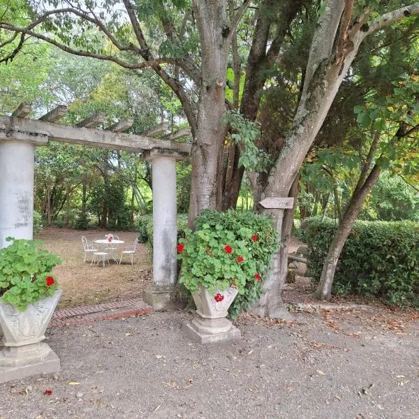 Les jardins du Canal, ξενοδοχείο σε Sainte-Eulalie