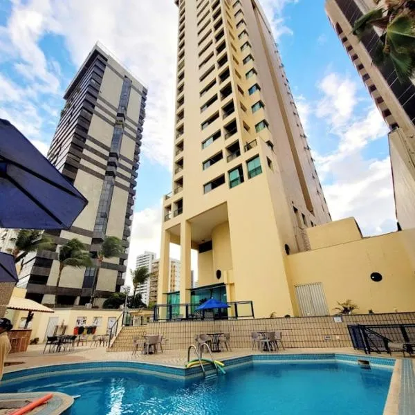 Flat 10 andar Hotel Caesar Towers acesso direto praia, hotel in Recife