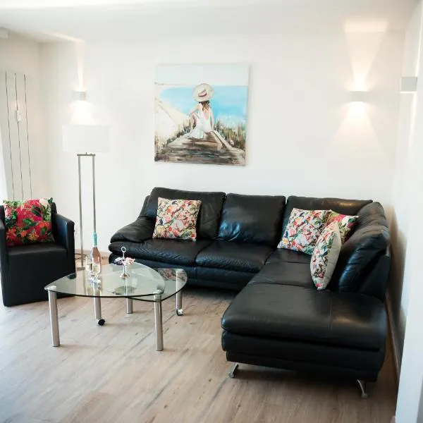 Terrassenwohnung mit Gartenblick, hotel en Solingen