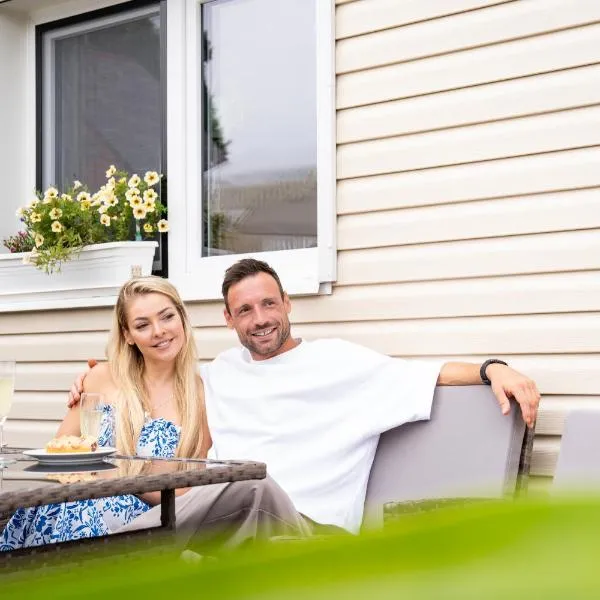Ferienhaus Landliebe Lodges, hotel in Falkenthal