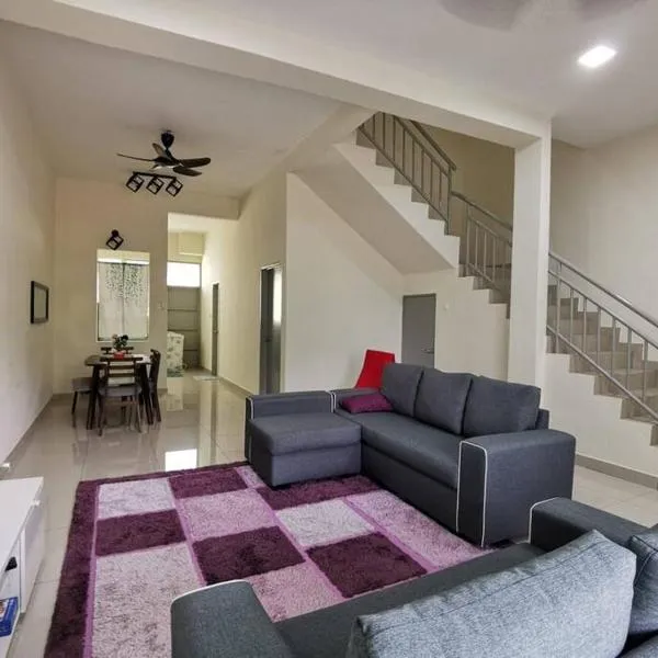 4-Bedroom Homestay in Taiping, Perak, hotel v destinaci Kamunting