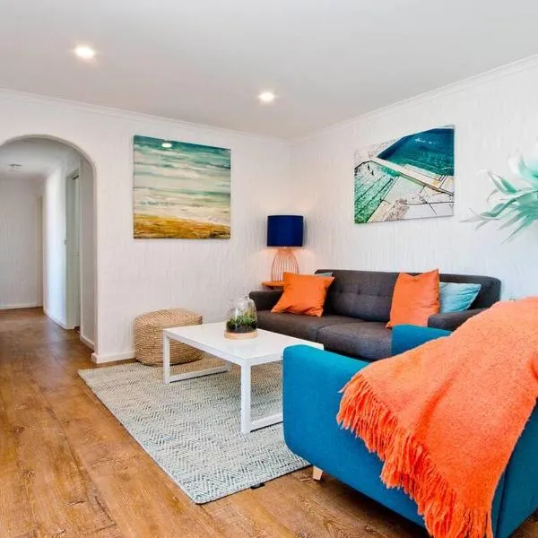 Getaway on Gordon - Comfortable stylish apartment, hotel i Glenelg