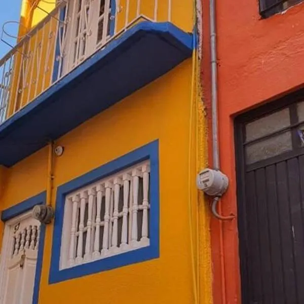 Entire Casa Madrigal in the heart of Guanajuato, hotel v destinaci Guanajuato