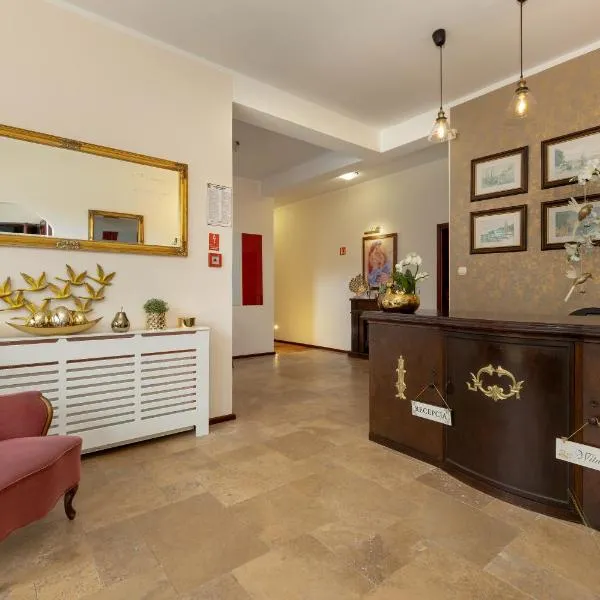 Willa Karmazynowa Przystań – hotel w mieście Międzywodzie