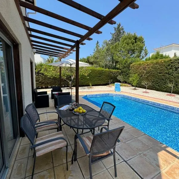 Villa Koralia, hotel v destinaci Pegeia
