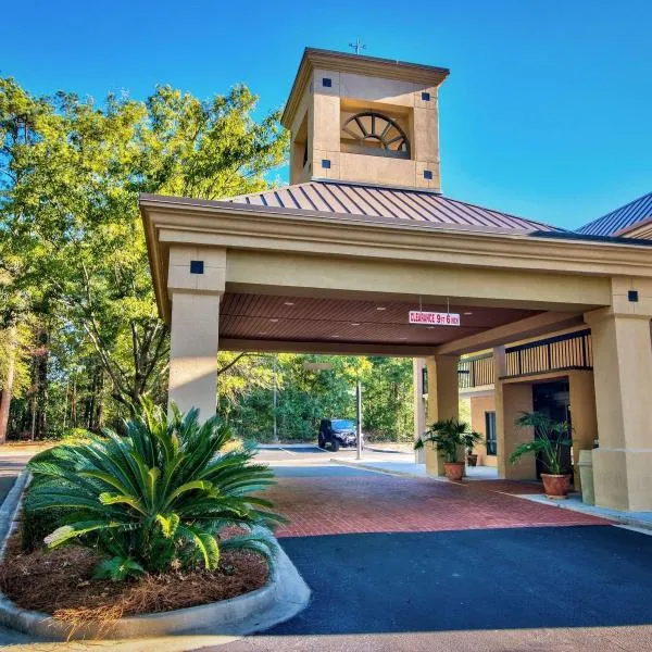 Clarion Inn & Suites Aiken South, hotel v destinaci Aiken