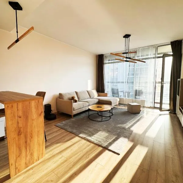Riga Cozy Getaway - Near Airport, готель у Ризі