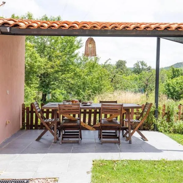 Apartamento Rural en Terminon, hotel a Terminón