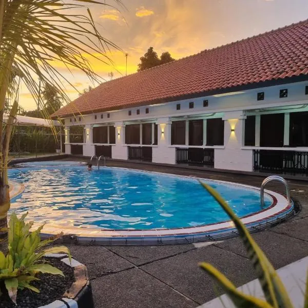 Hotel pondok putri, hotell i Batukaras