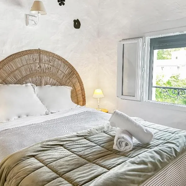 Duplex au vert près de Royan - Appartement 4, hotel in Médis