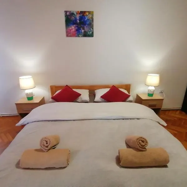 Cozy 1-bdrm apt in Dubec, ideal for work or study, hotel in Sesvete