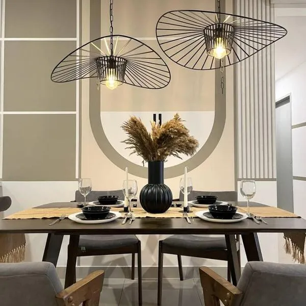 M Vertica Cheras by Xuites - 7 pax - Free Netflix - MRT at 500m - 15 mins to KLCC & TRX, ξενοδοχείο στην Κουάλα Λουμπούρ