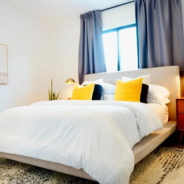 Newly Built, Bright, and Modern Guest Home, hotel v San Diegu