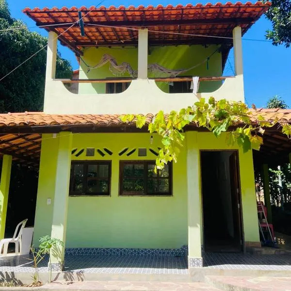 O galpão Casa Flor, hotel in Vale do Capao