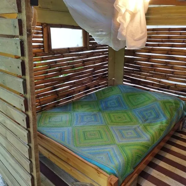 Tikazalou Eco Hostel, hotel v destinaci Deshaies