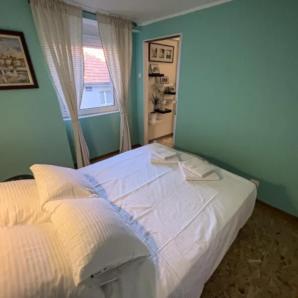 White Bear 1663 Muhar Zemun apartment, hotel v destinaci Zemun