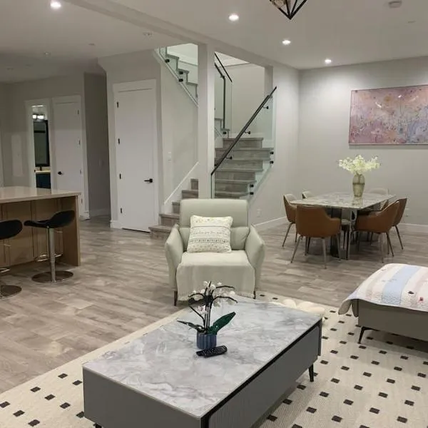 Entire house in Langley Township โรงแรมในลังเลย์