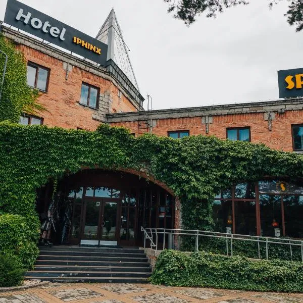 Hotel Sphinx, hotel v destinácii Żabia Wola