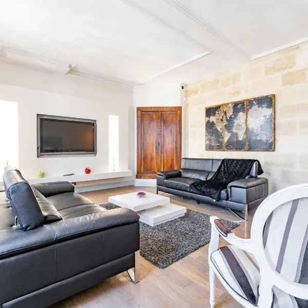 Magnifique Appartement - 160m2 - 3 Chambres - Centre de Bordeaux – hotel w mieście Bordeaux