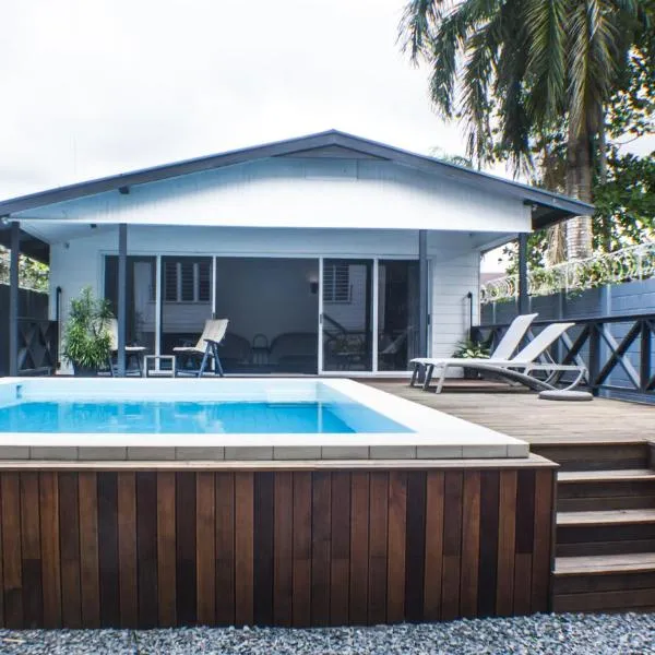 Vakantiehuis met privé zwembad in hartje Paramaribo, hotel in Paramaribo
