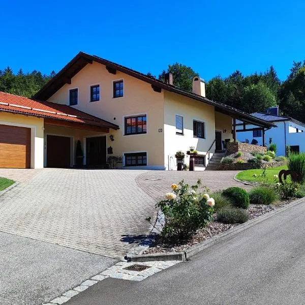 FeWo Kreitl, hotel Waldmünchenben