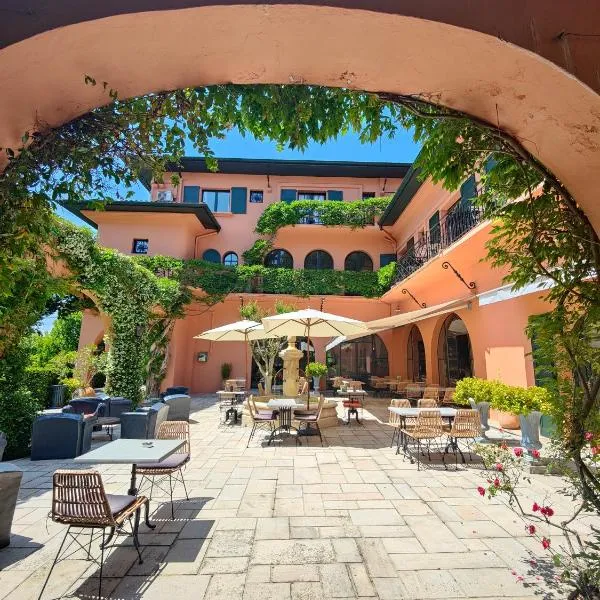 Hôtel Chantaco Golf & Wellness, hotel v destinaci Saint-Jean-de-Luz