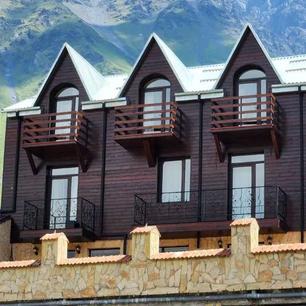 Toliketi Kazbegi, hotel v destinaci Stepancminda